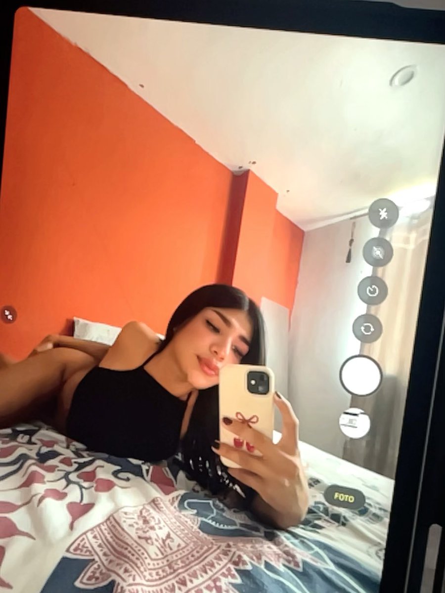 Camila tweet media