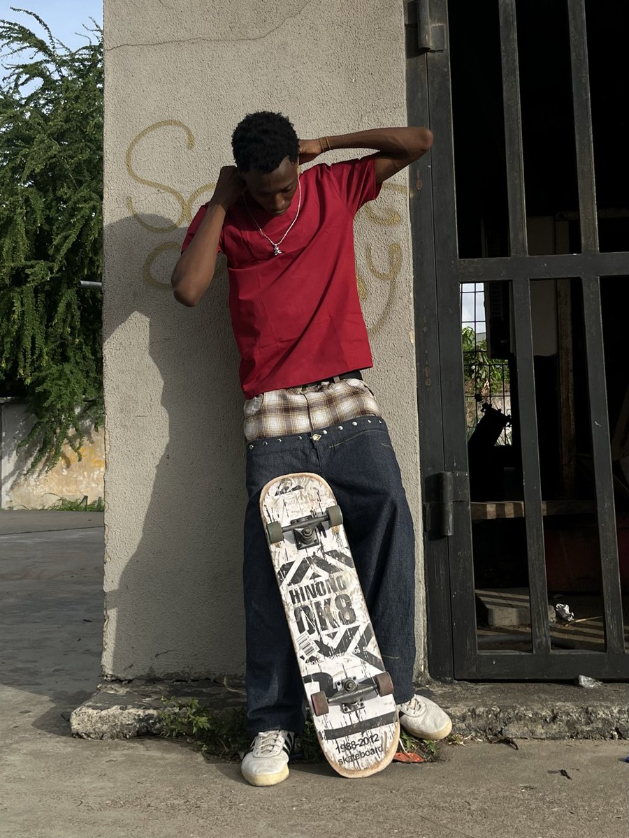 lady polygon tweet media