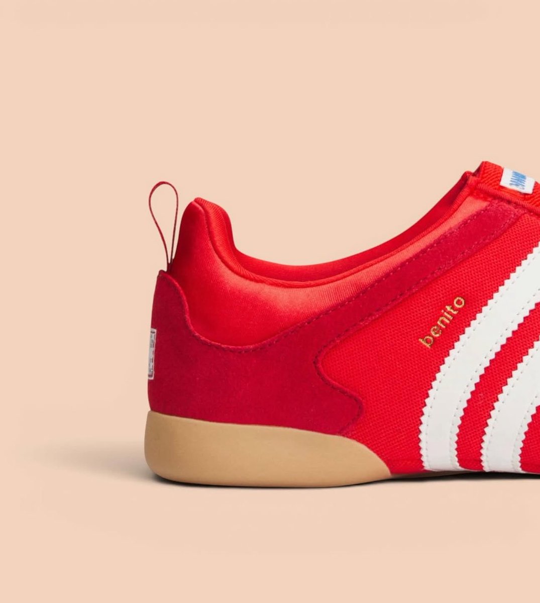AccessBadBunny's tweet photo. First look at the new Adidas Ballerina "Vivid Red" x Bad Bunny. 🔜❤️ https://t.co/kbClgLzvPs