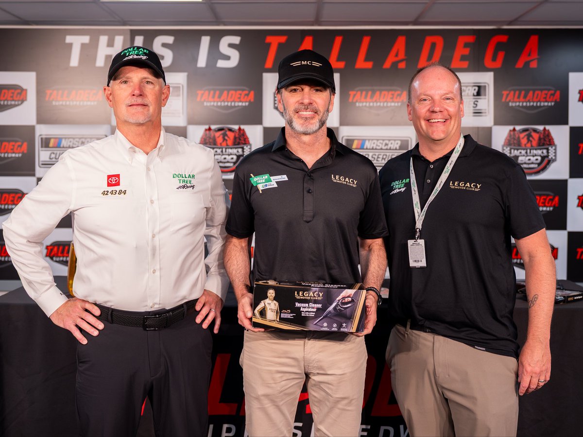 Jimmie Johnson tweet media