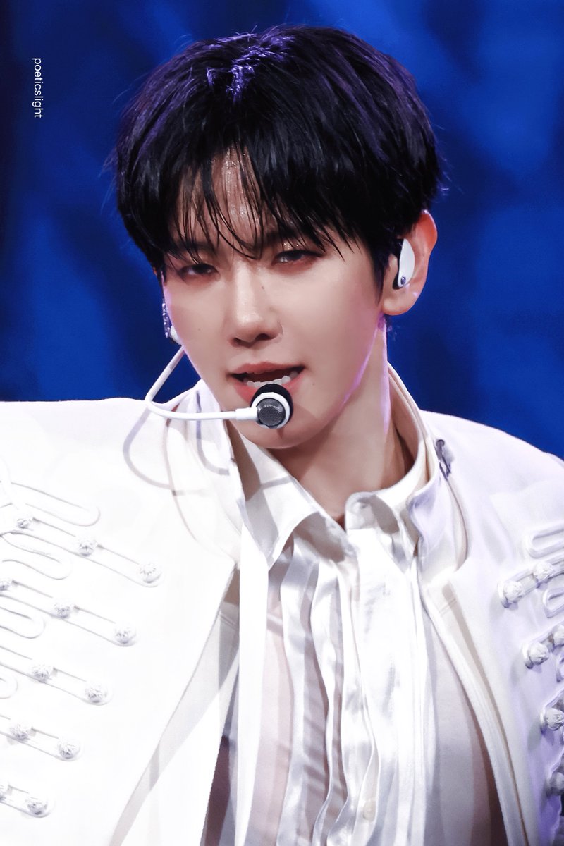 달이 tweet media