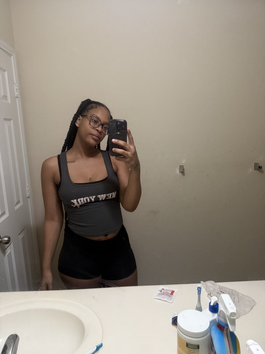 SOFT LIIYAH🦋🦋 tweet media