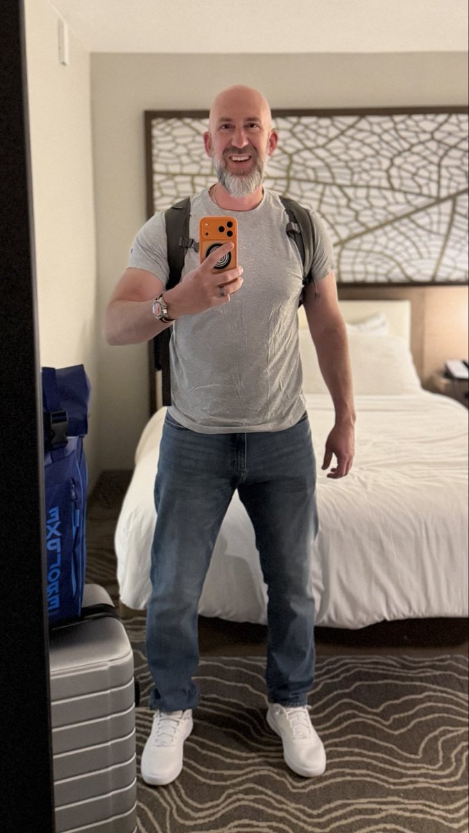 JamesGottry's tweet photo. If you were all packed and ready, where would the plane take you?

And with who?
And why there? https://t.co/LpsejPeAsk