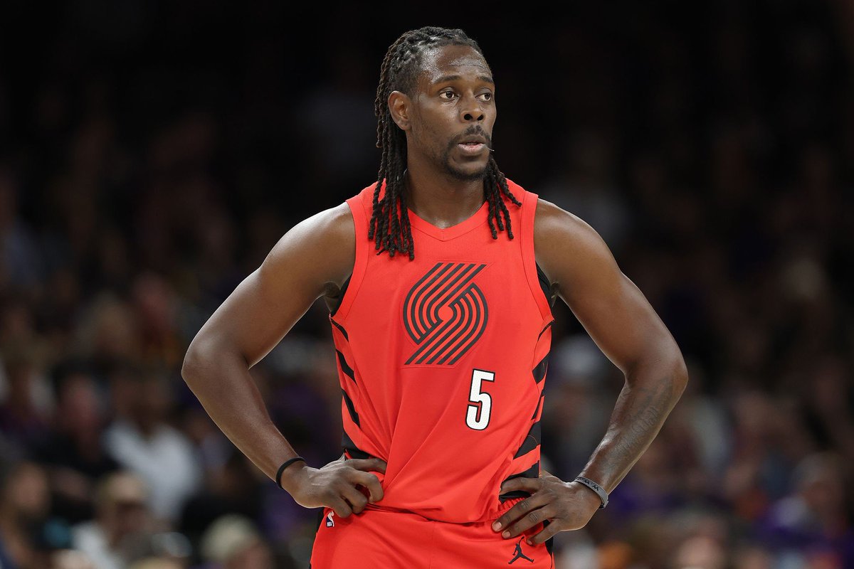 austinsprops's tweet image. My NBA Play Of The Day☢️

Jrue Holiday 10.5 RA “O”
(-115)DK

🏀#1 #PorVida Vs #RipCity     

100❤️FOR MY FAV PAIRING

📲@ThePropAnt 
Jrue is OVER this line in 4/4 games vs SAS this season on 21, 26, 24 &amp;amp; 21 RA chances and if we look at games with 20-26 RA chances with Deni active