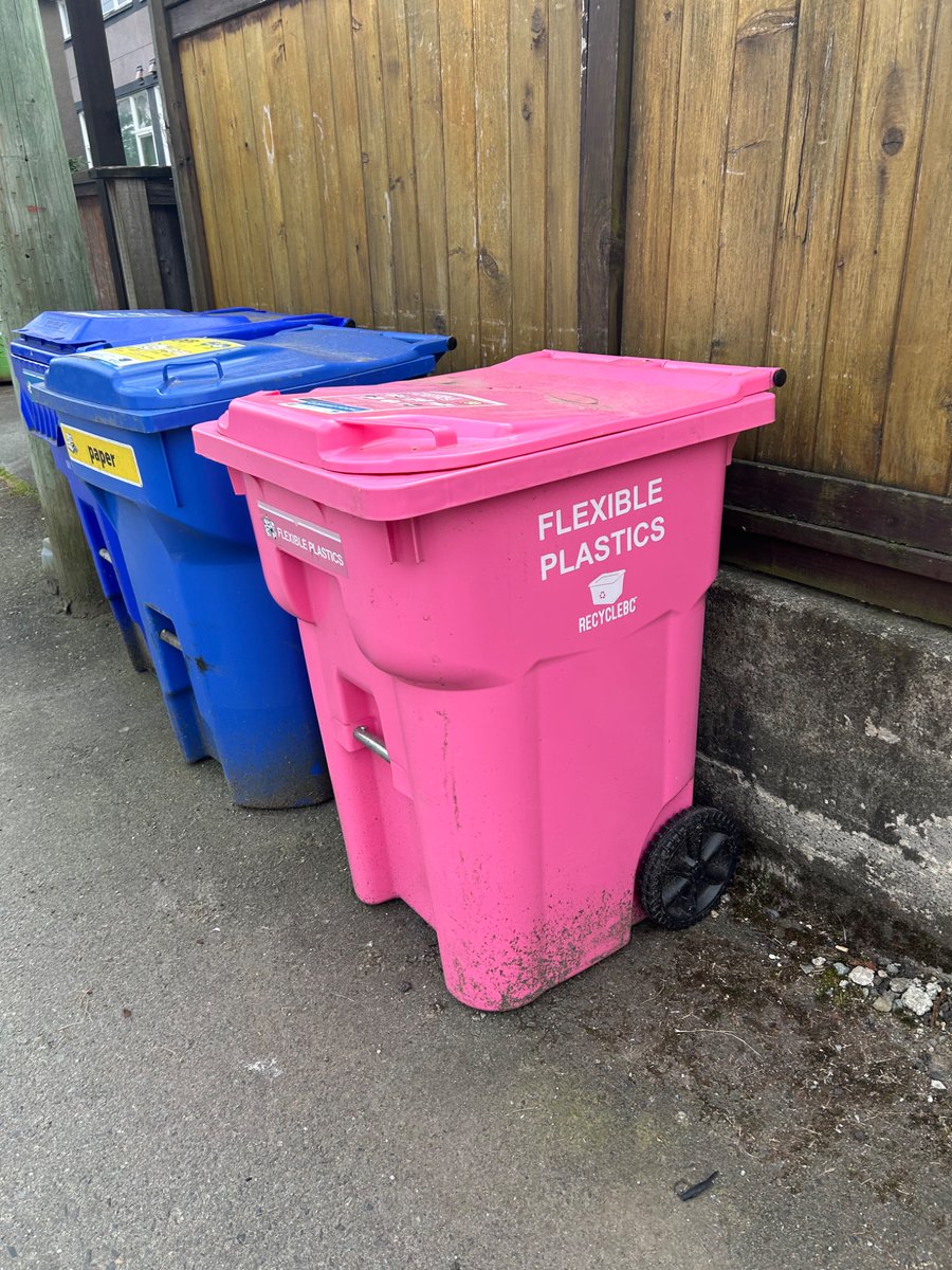 えつ🇨🇦 tweet media