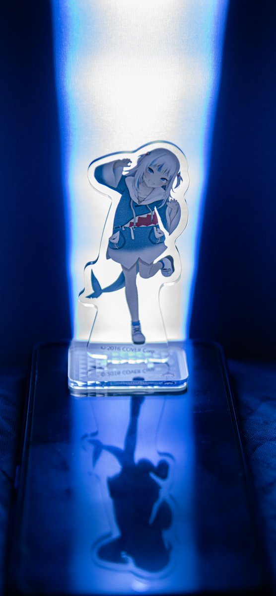 Ghost_Cat666's tweet photo. 🦈💙 Just got my Gawr Gura acrylic stand!

The details are insanely sharp and the colors pop so well ✨
It instantly makes my desk look 10x better
Honestly… I don’t even want to use it too much
Just keeping it as a precious collectible 🥹

#GawrGura #Hololive #VTuber #Otaku https://t.co/cSGdms4Wel