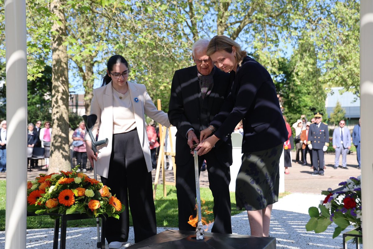 Yaël Braun-Pivet tweet media