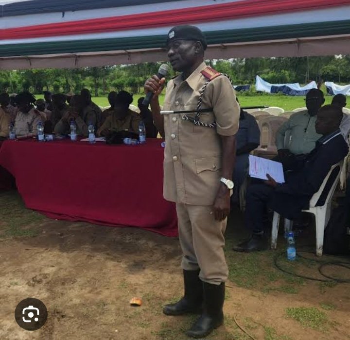 OtienoWyc9655's tweet image. Mark Nyadiang'a Dero , Mark mashamba must be charged with corruption cases.
Kisumu County, Migingo village, Nyamware South, Kochieng Location. His contacts  0727162464. @EACCKenya @LolweTv @KTNNewsKE @citizentvkenya @ntvkenya @RamogiFM @FaithOdhiambo8 @NyakundiReport 
#retweet