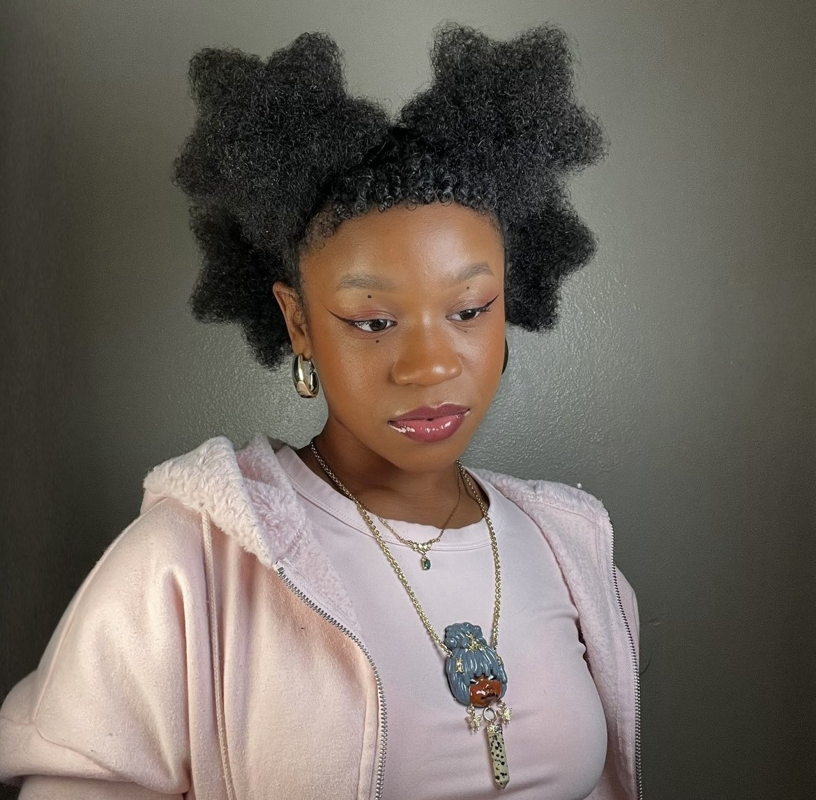 Shesasolarbeing tweet media