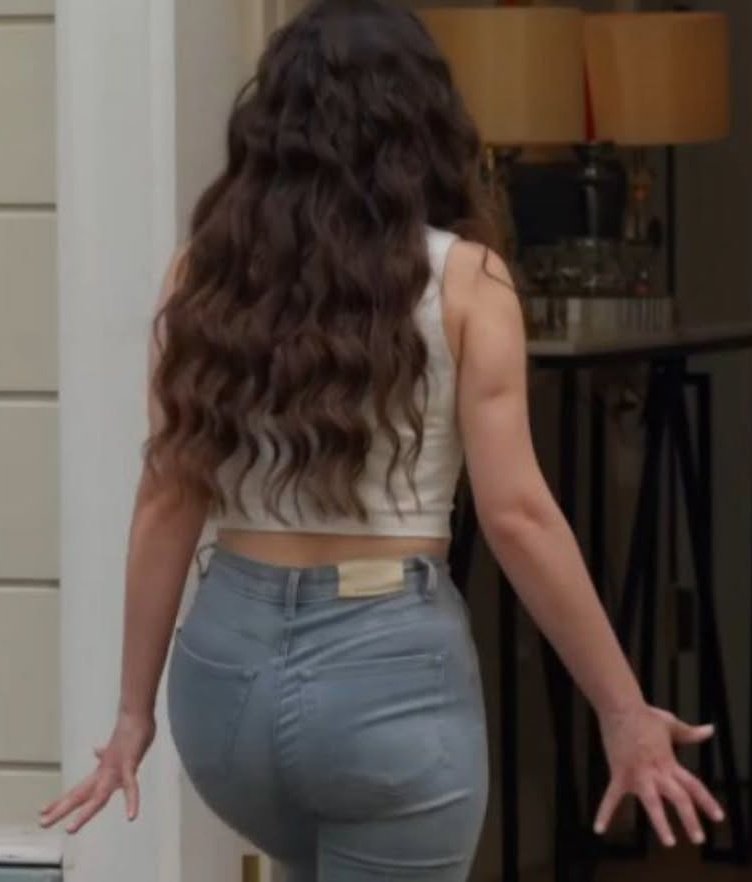 Türk Ünlüleri tweet media