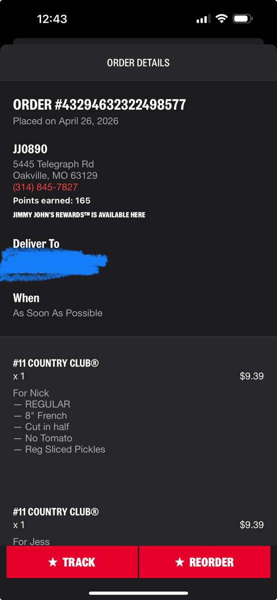 chapleebees's tweet photo. So much for “freaky fast” delivery @jimmyjohns. Apparently they outsource delivery to uber now and give you no warning it could take an hour. https://t.co/jzWFNgvbb7