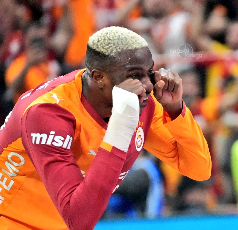 nexustransfer's tweet photo. 📸 Victor Osimhen, gol sonrası 'ağlama' hareketi yaptı. (Futbol Arena) https://t.co/MGYTBnaz0Z