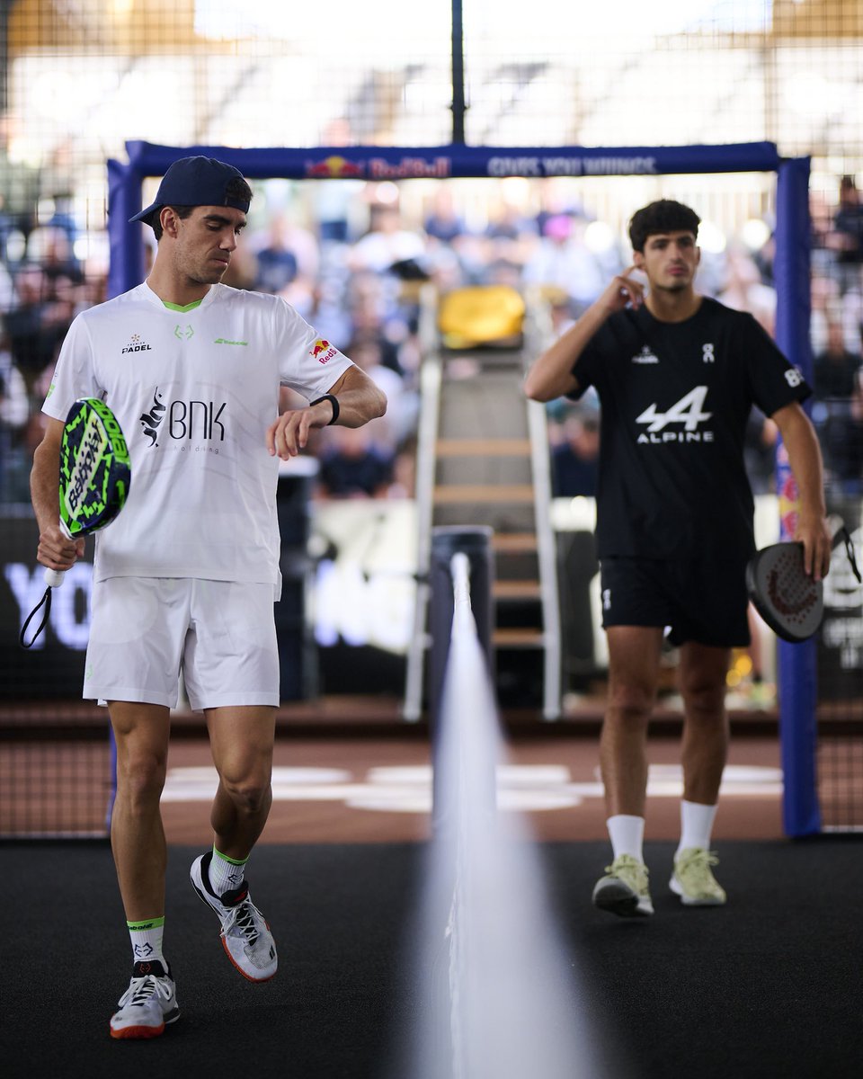 Yo soy tu padel🫸💨🎾 #TRÁMITE tweet media