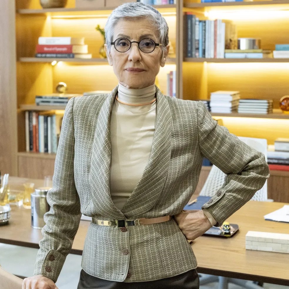 UpdateCharts tweet media