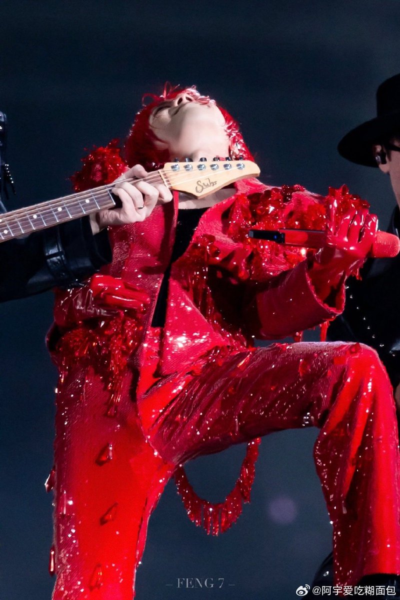 thiya tweet media