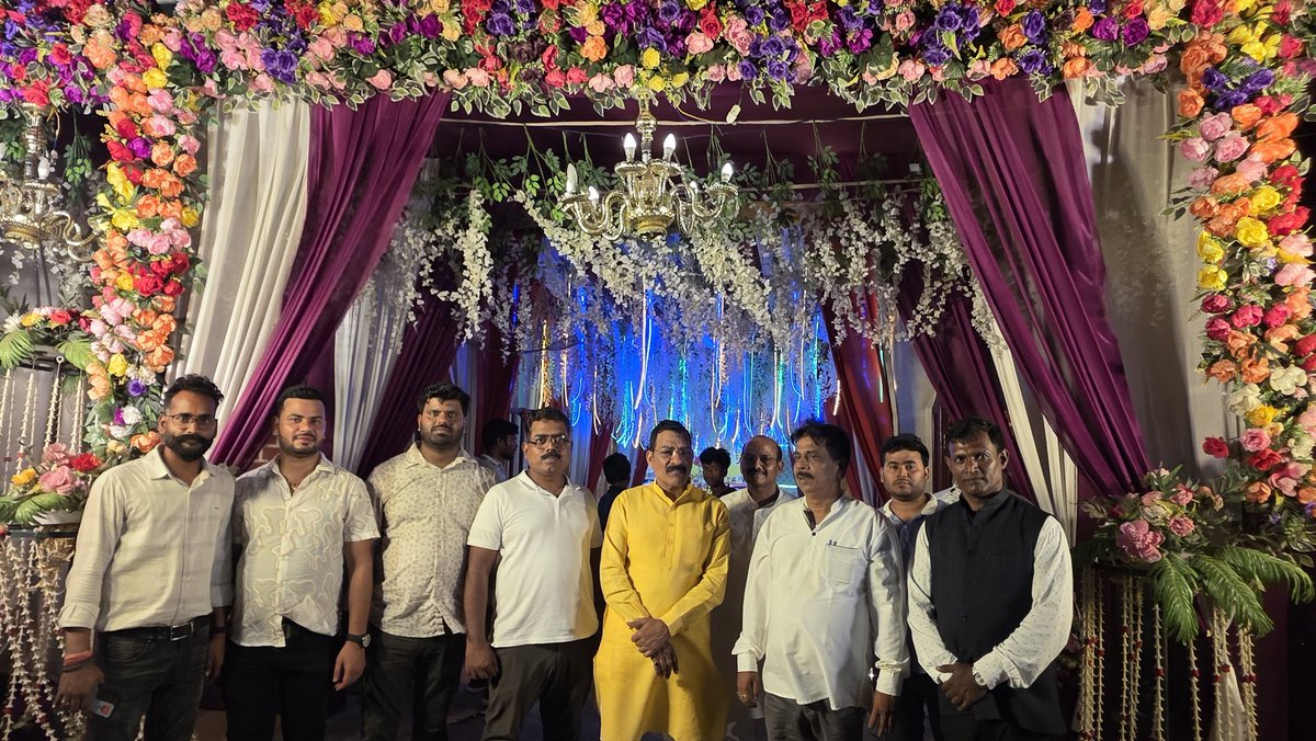 GMohapatraBjp's tweet image. Attended the wedding of our party worker Ratikanta from Jajpur and extended my heartfelt wishes and blessings to the couple.
May Lord Jagannath bless them with a happy and peaceful married life.
#WeddingBlessings #Congratulations #NewBeginning  #JaiJagannath #HappyMarriedLife