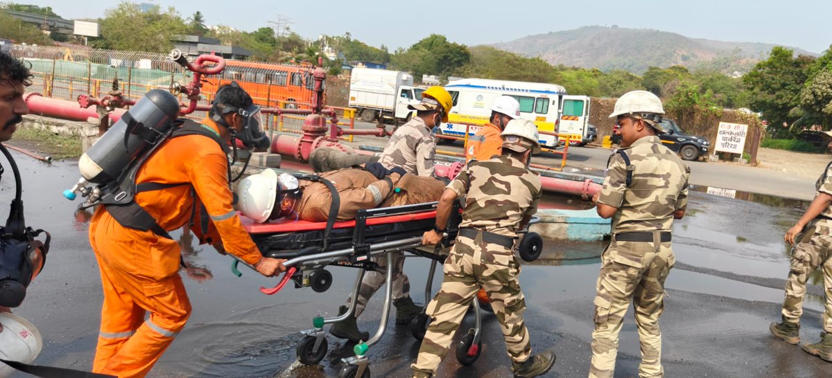 CISFWest's tweet image. CISF successfully conducted Yearly Mock Drill 2026 at BPCL Mumbai on Industrial Disaster (LPG Gas Leakage) scenario. Swift mobilisation, effective containment &amp;amp; seamless coordination highlighted operational preparedness. 
#IndustrialSafety @CISFHQrs