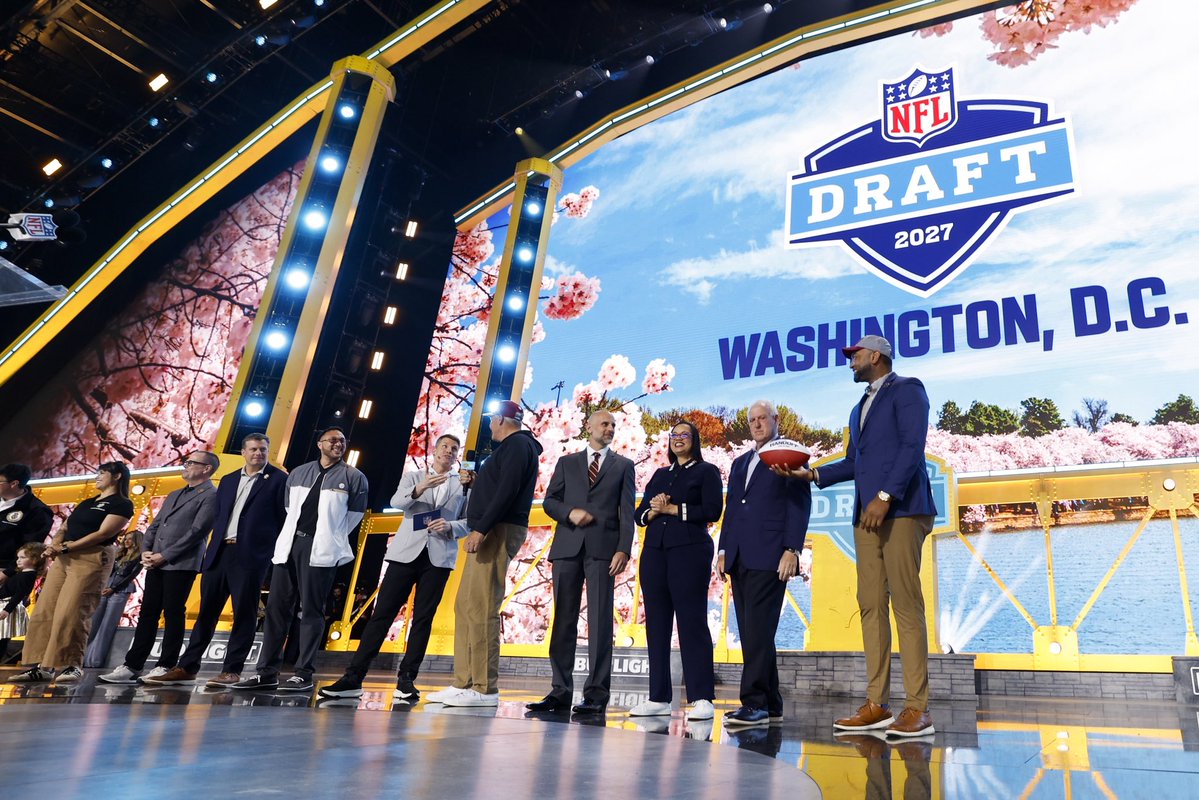 Events DC tweet media