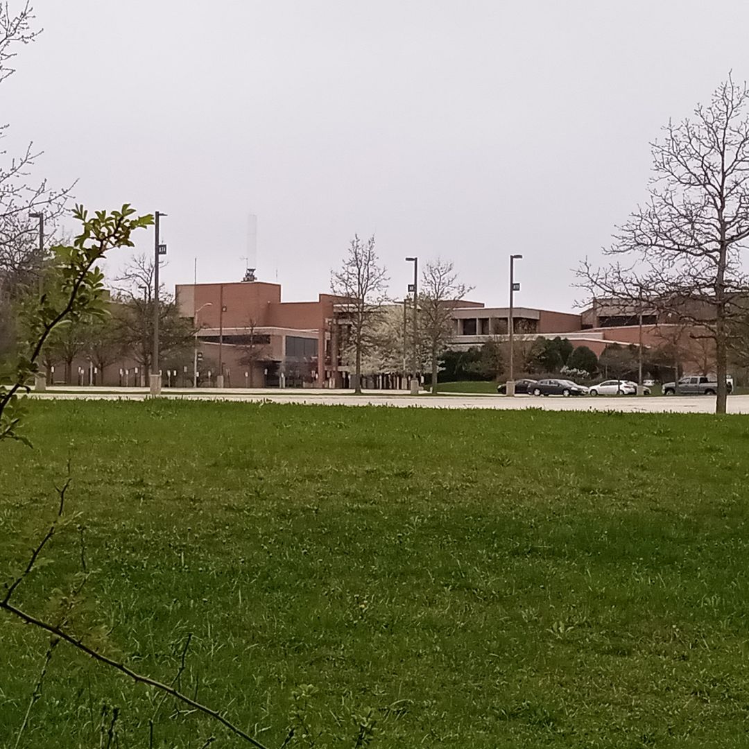 writerinturmoil's tweet photo. Saw many unusual and beautiful sights.

#originalphotography #photography #originalphoto #photo #naturephotography #naturephoto #park #river #woods #trees #spring #wisconsin #april2026 https://t.co/6QsY2zJit8