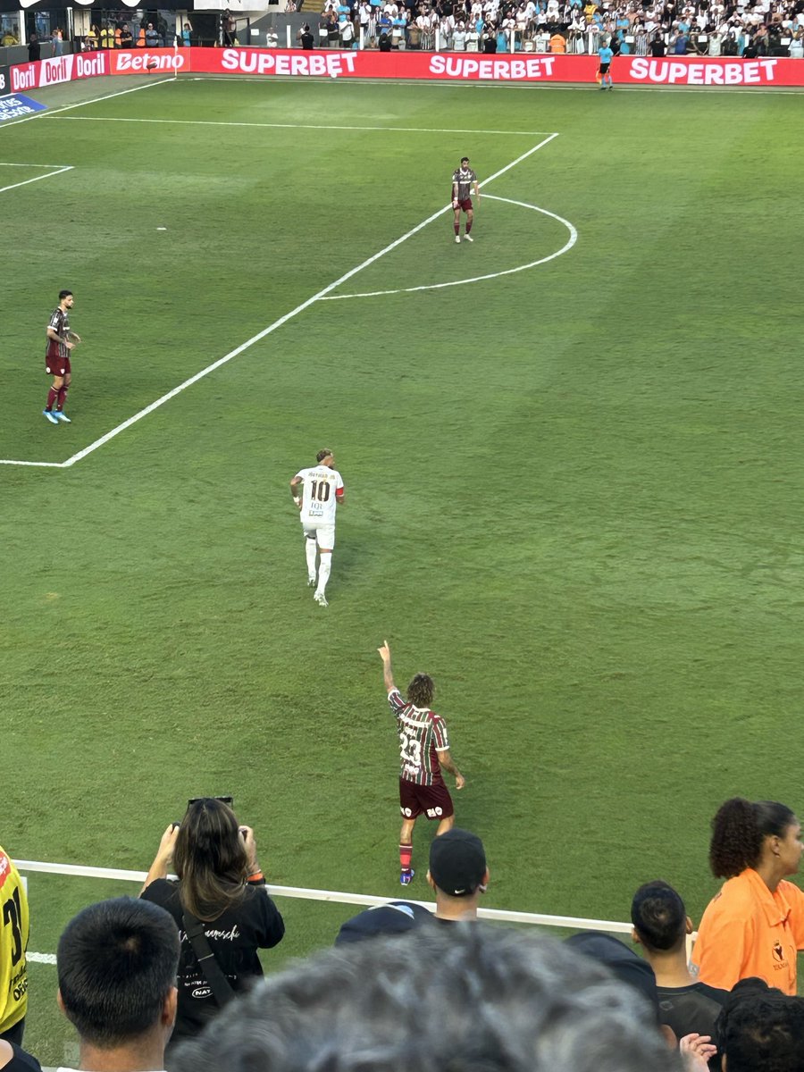 santixtaa's tweet photo. Sou Santos! 🤍 https://t.co/Fvo7heVkjs