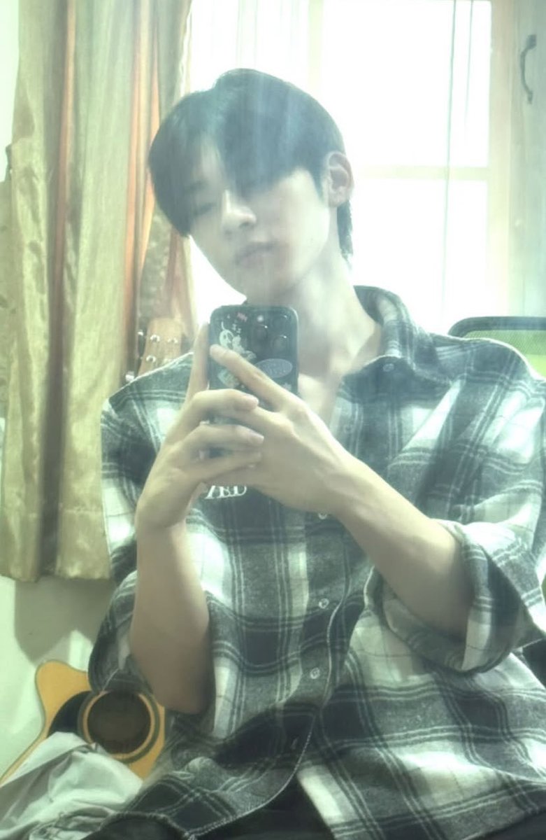 i3🐈‍⬛ྀི tweet media