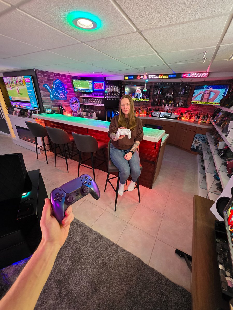 Cam 🎮 (@CamXPetra) tweet media