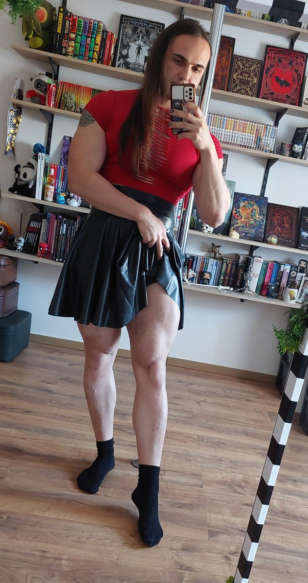 Silonantumni tweet media