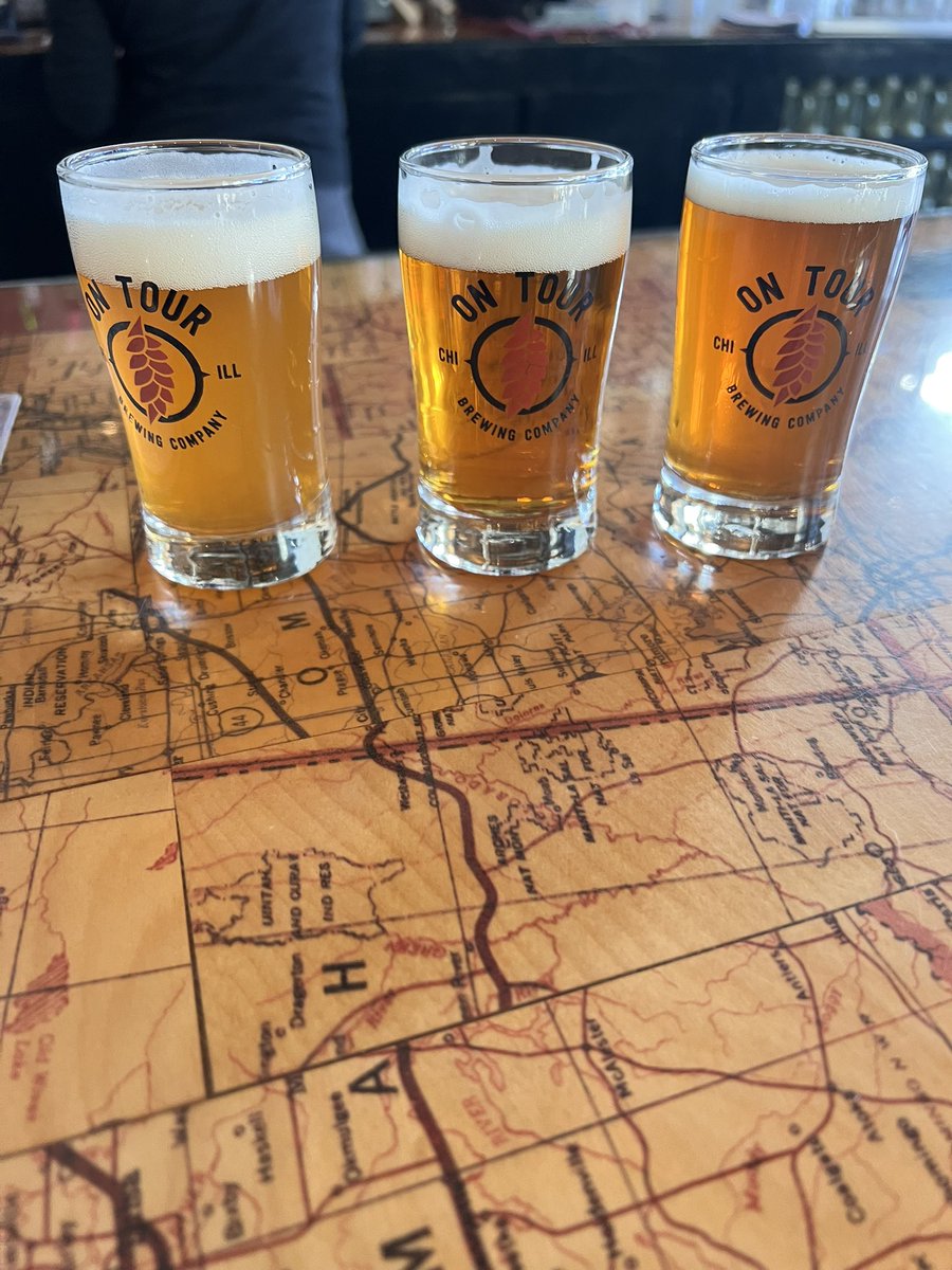 BeerAdviser's tweet image. Sunday Brewery Adventure: @ontourbeer (Chicago, IL)
 Apres 3.342 • Hel in a Bucket 3.342 • Thalia Hall 3.672 • Lightning Will 3.918 • Half Step 3.944 • Mercury 4.072
 Overall: 3.825 / 5.0 One sip, you get the picture.

#craftbeer #chicagobeer #brewerylife #drinklocal