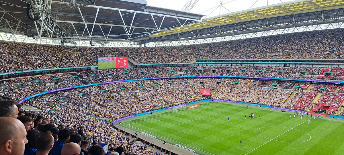 fruitbat17's tweet photo. Ticket to Wembley £70

Pint £8

Programme £6

Beating Leeds... priceless! 

#CFC #KTBFFH https://t.co/TSvi9ANvzz