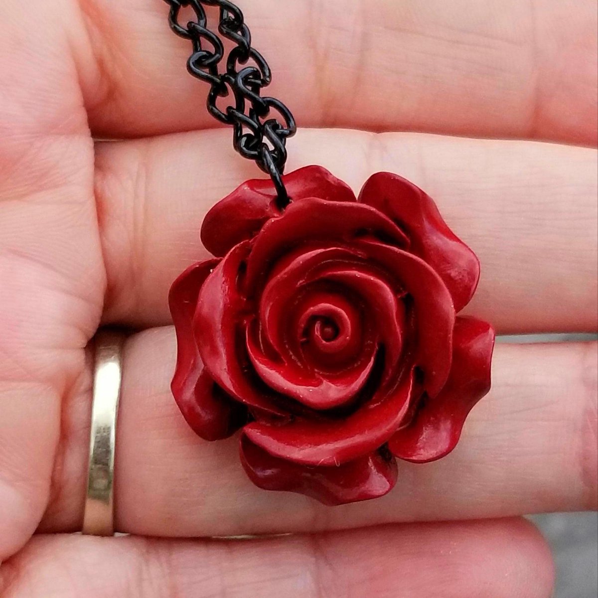 TrendingNowGift's tweet image. Cinnibar Jade Carved Rose Pendant Necklace 
#jewelry #necklace #rose #rosejewelry #rosependant #cinnibar #cinnibarjade #cinnibarjadenecklace #naturalstone #jade #handmadejewelry #handmadenecklace #giftforher #boho #bohemian #etsy 

 etsy.me/3OZazG9 via @Etsy