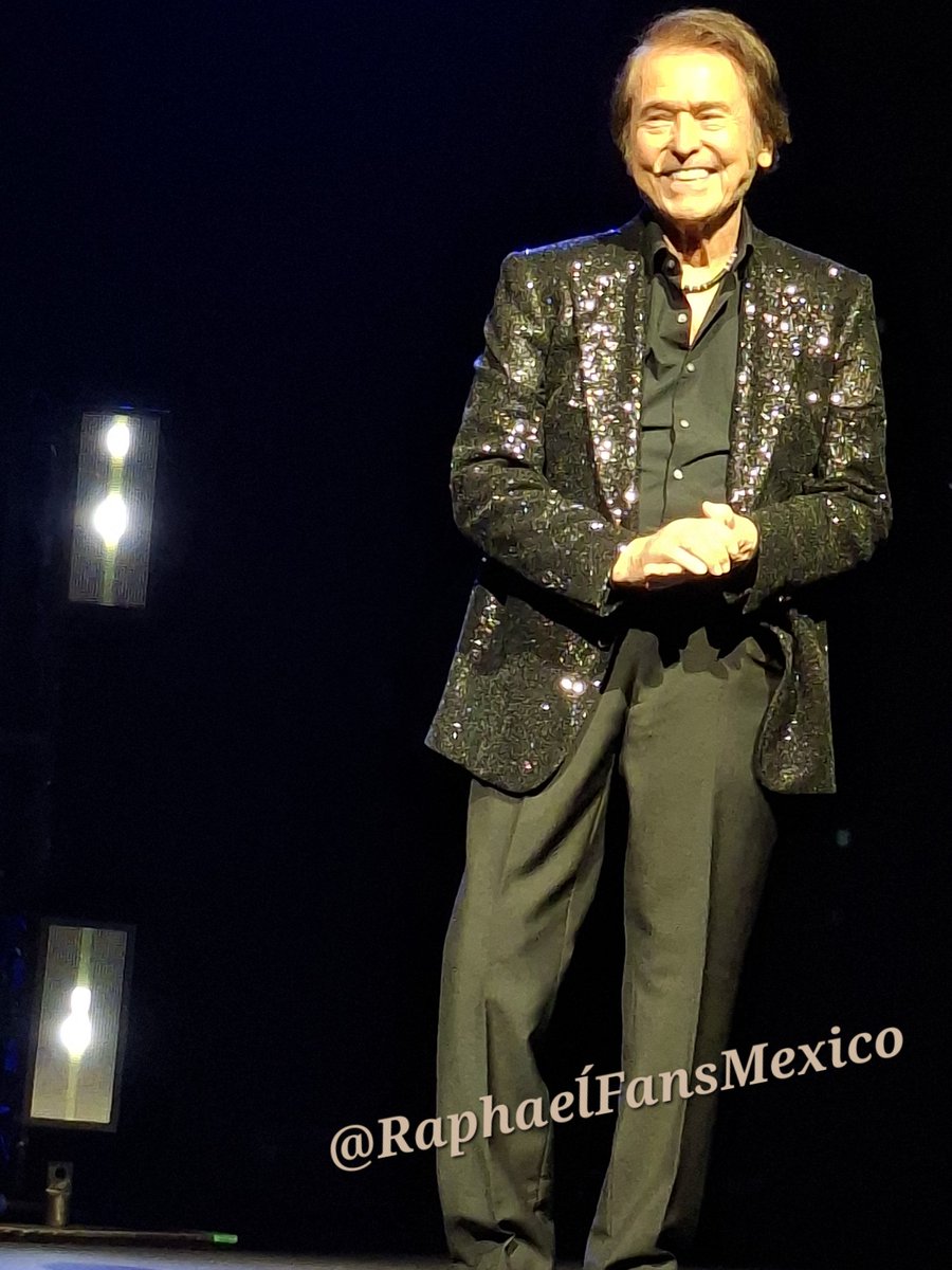 RaphaelFansMexico tweet media