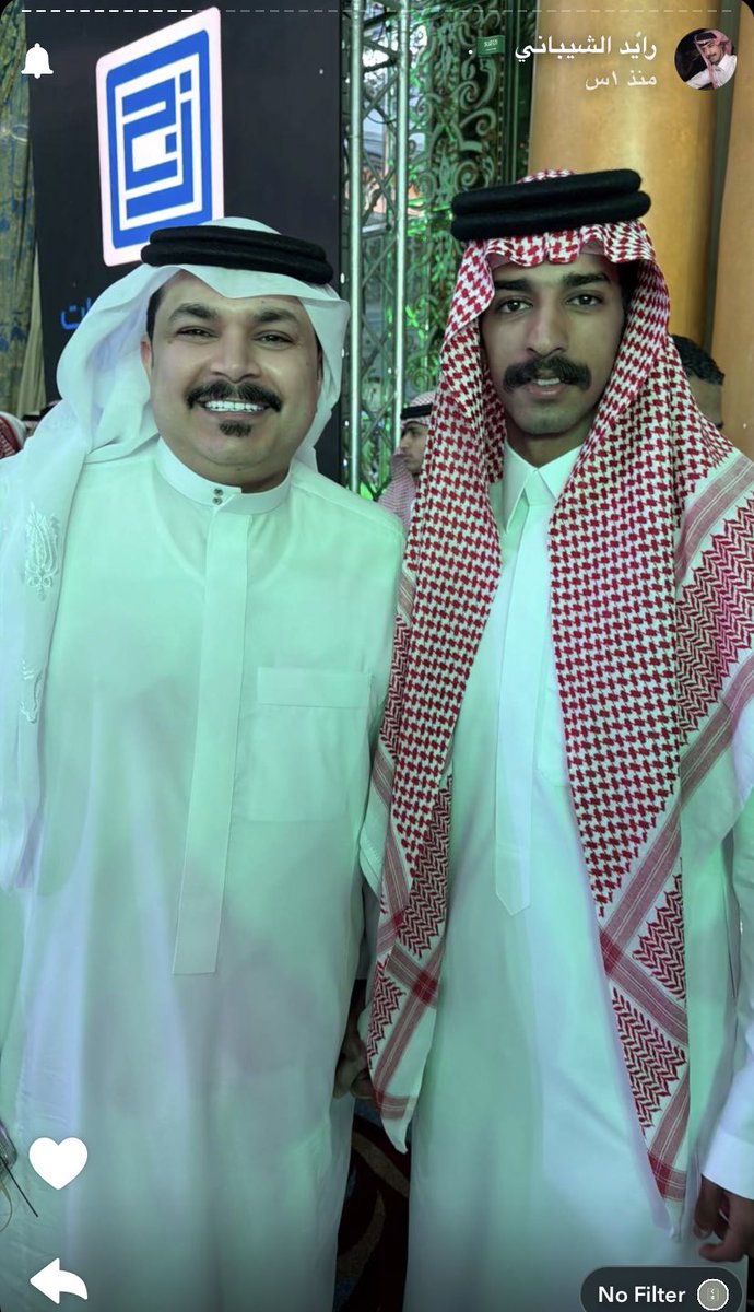 واو tweet media