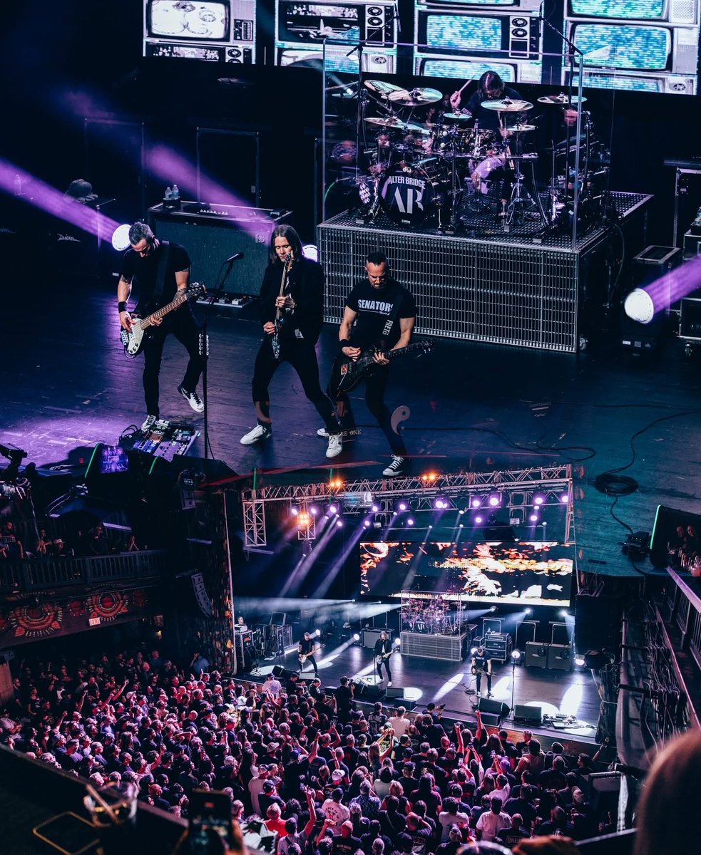 Alter Bridge tweet media
