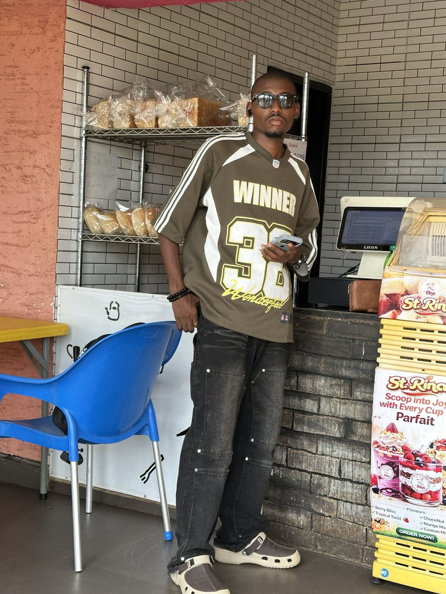 SultaN🌍 tweet media