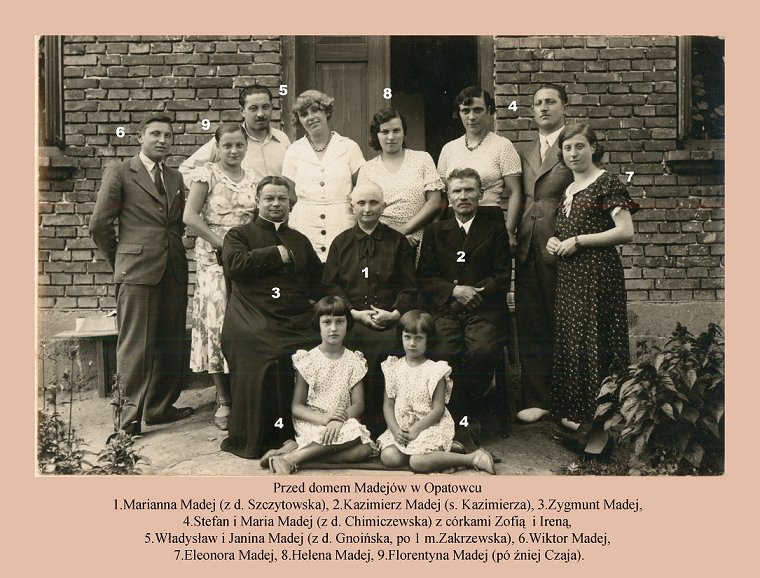 TomFromKatowice's tweet image. My name is Stefan Madej🇵🇱,
a teacher from Lublin, born on April 2️⃣6️⃣, 1902 in Opatowiec.
I was murdered by #Germans in their #Death camp #Auschwitz on March 22, 1942 at the age of 3️⃣9️⃣ only because I was a #Pole. 
I survived 2️⃣3️⃣5️⃣ days as a no. 19802.
bielsko.biala.pl/kalendarz/arty…