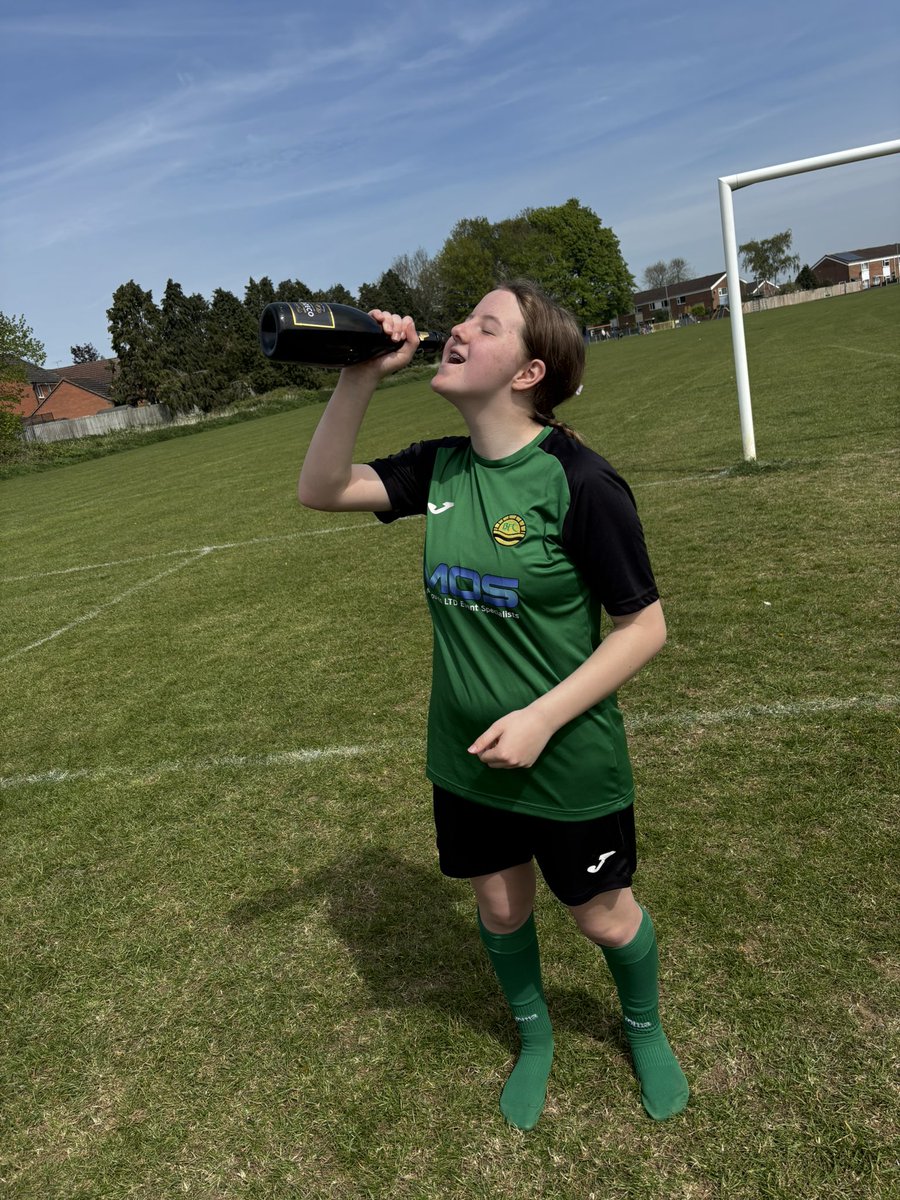 packer_nigel's tweet photo. 8 years ago Tegan joined @FcBlisworth under 7’s. Today was a fitting end to that time, going out with a league winners medal. I’m not going to miss running the line on cold Sunday mornings, but I will miss seeing her challenge herself in the boys league. https://t.co/cmSdyHGEIB
