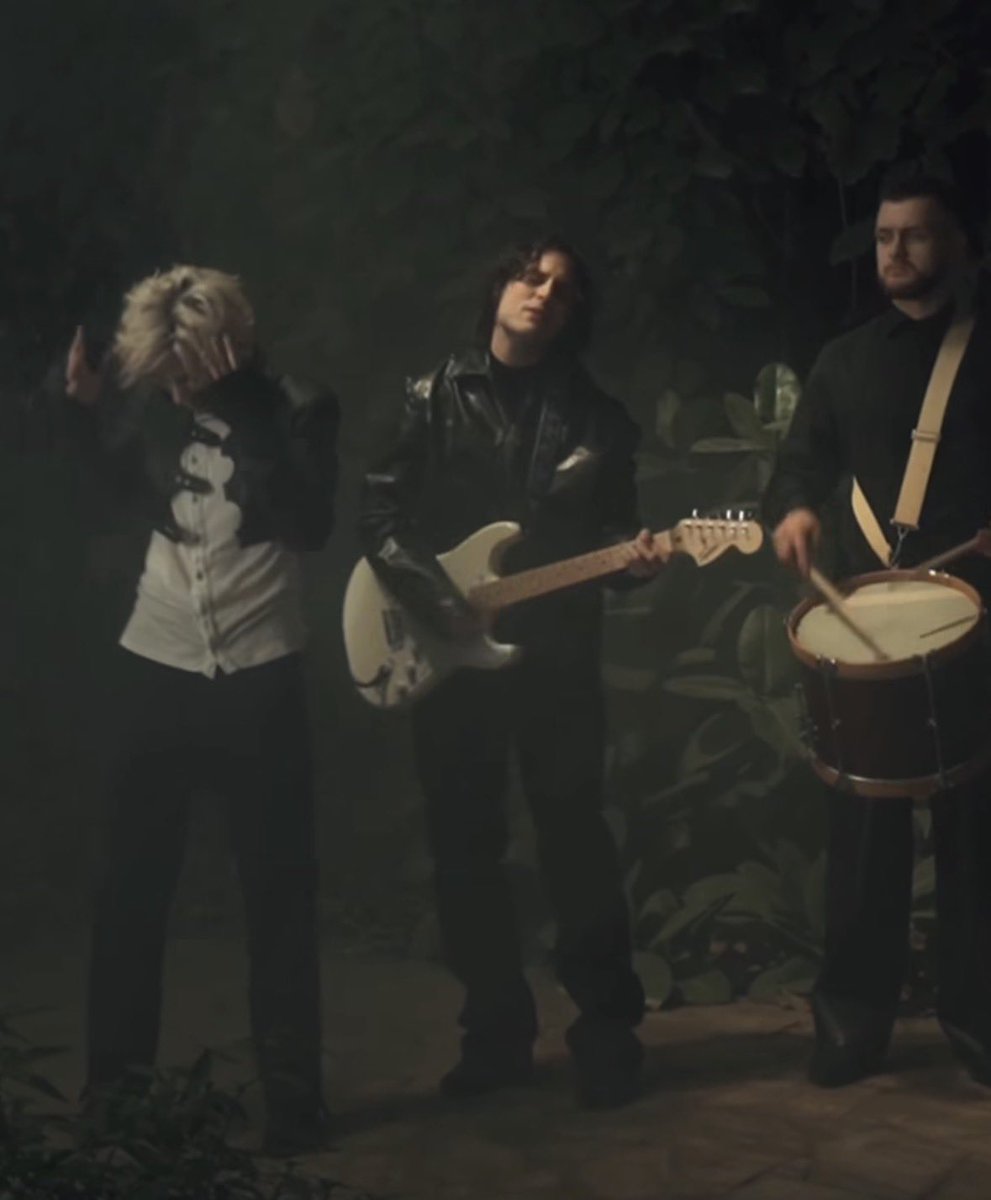 give danya the guitar bc what is he doing