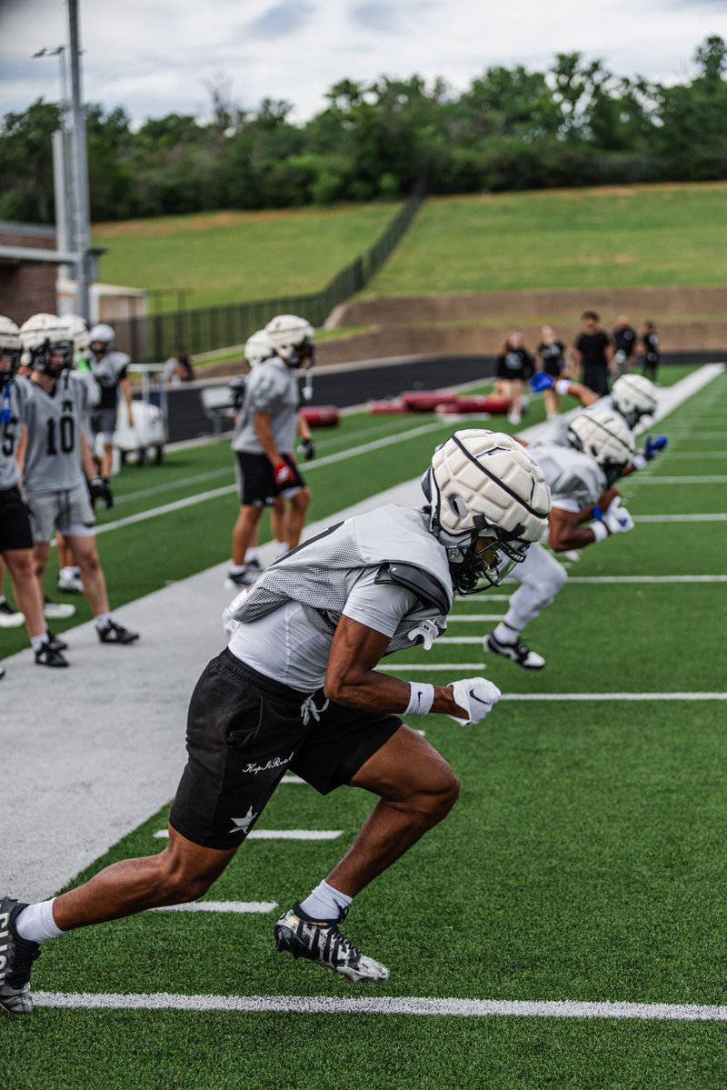 Denton Guyer Football tweet media