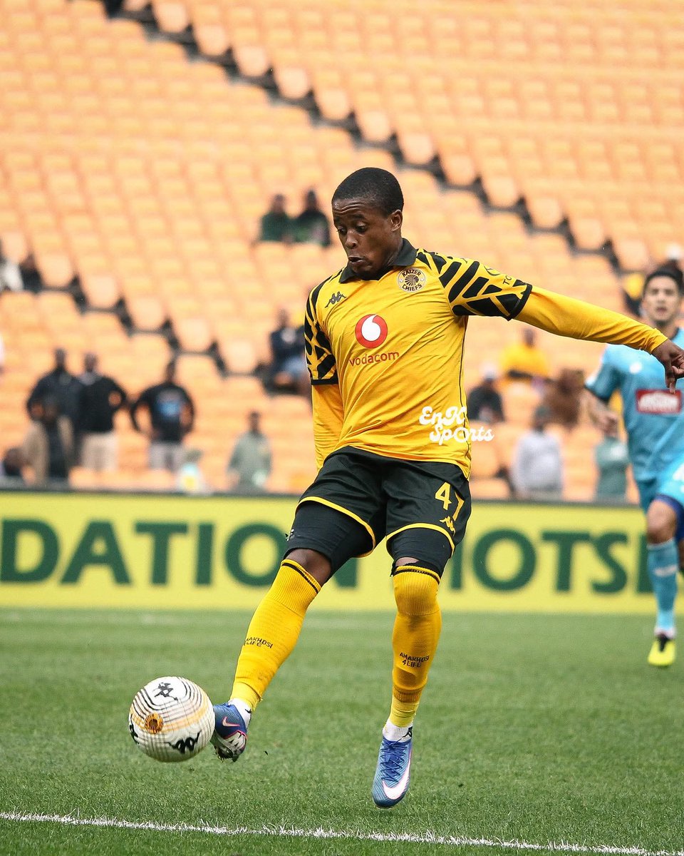 El Capitano⚪ tweet media