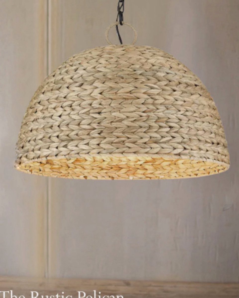 RusticPelican's tweet image. #Decor  #HomeInterior #Chandeliers #ModernLighting #lighting  #Sale  #homeaccessories  #DecorItems #StyleTrends #MinimalistDecor  
 #BohoDecor   #BohemianDecor   #FarmhouseDecor #ModernFarmhouse  #OrganicModern #ModernRusticDecor   #CoastalDecor 
#TheRusticPelican.com