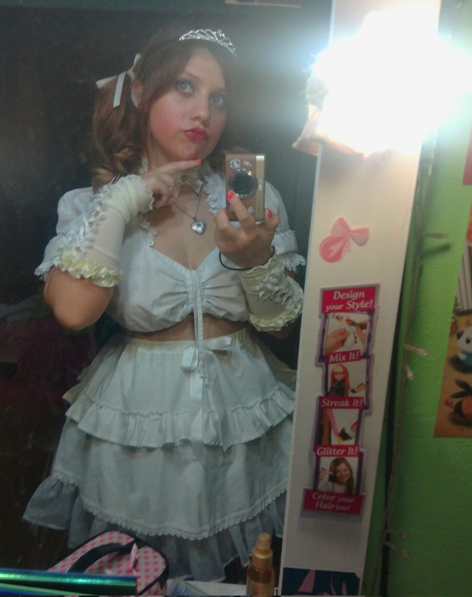 cadencescene's tweet photo. ♡◇ #cadencewishes ◇♡

[ #promotwt #tumblr #coquette #dollette #pinkaesthetic #moothunt〃・ #aesthetic #pinterest #weheartit #girlytwt #moothunt #pinktwt #diarytwt #musictwt  #lookingformutuals ] https://t.co/FjQFUiEm5f