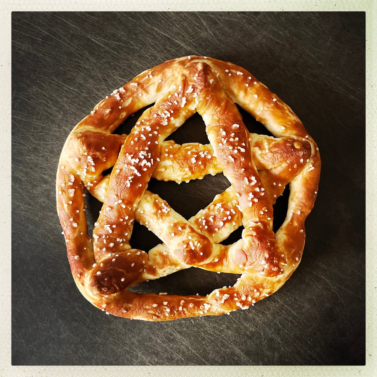 SIPSIPSIPS666's tweet image. Our pentzels ⛤ are demon-made on site and no two are alike. ♈️😈 For an extra 6.66%*, Sir Pentzel 🥨🐍🎩 comes with two dips ✌️🍆🍆: Glut-Honey Mustard 🟡🍺🍯 and Cheddar Cheez #Blitz. 🟠💣💥

#Hellaverse #cafe

*We use percents instead of cents due to rampant inflagration. 🔥📈