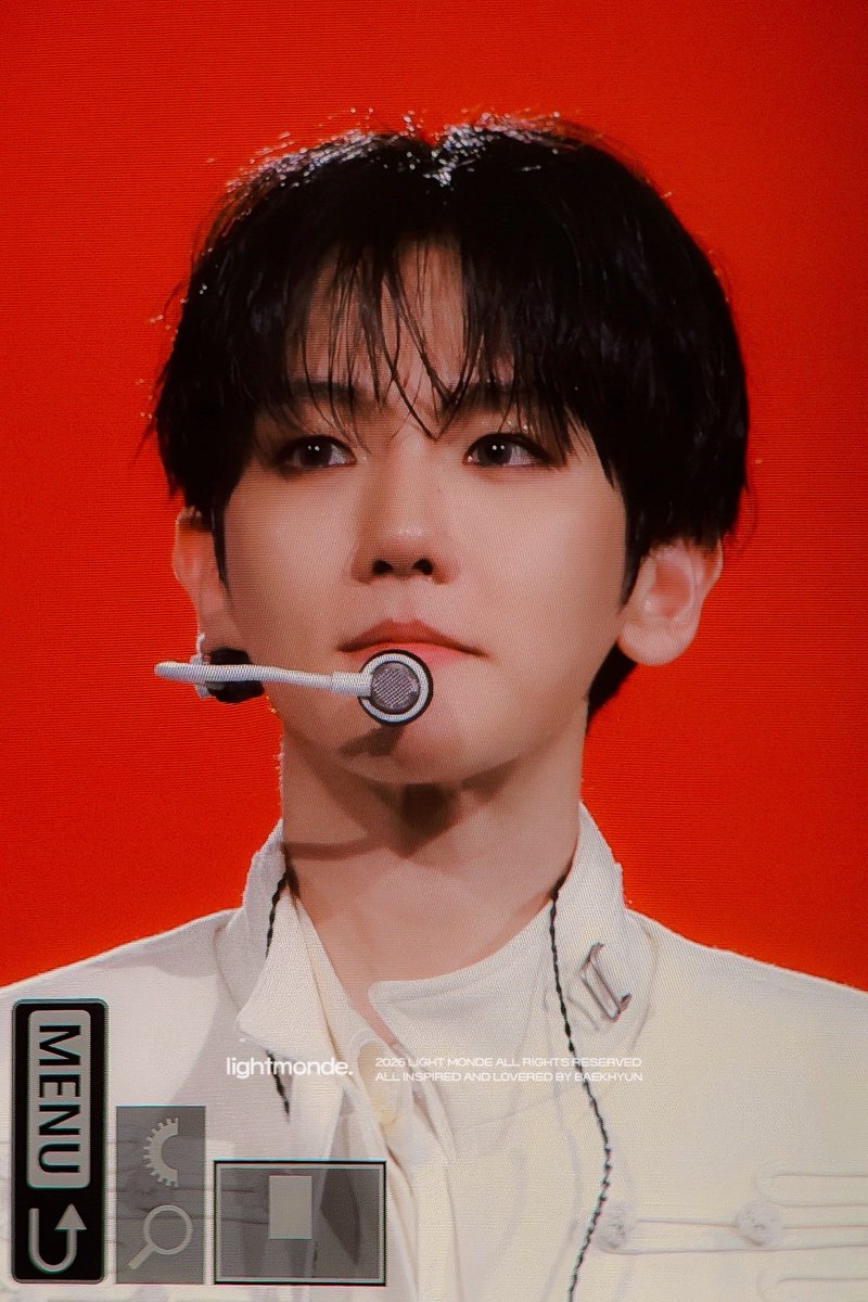 𝘭𝘪𝘨𝘩𝘵𝘮𝘰𝘯𝘥𝘦. tweet media