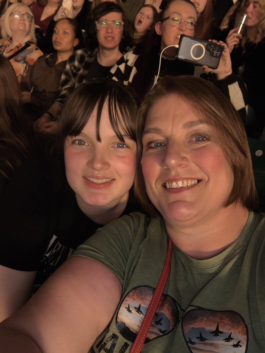 Louise LFC tweet media