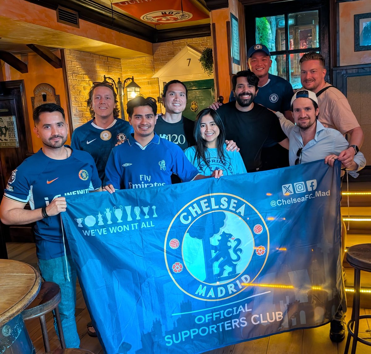 ChelseaFC_Mad's tweet photo. Chelsea 1-0 Leeds
A pesar de la mala temporada , estamos en la final de la FA Cup, Come on Chelsea!!!

@chelseafc #CFC #ktbffh https://t.co/EDK9mvuzgM