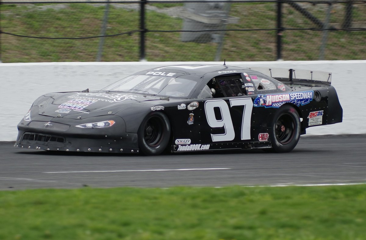 7andaHook's tweet photo. #7andahook is a proud sponsor of @JoeyPoleRacing  See Joey and his team at a racetrack near you this season! #97tothefront https://t.co/nZYWIzFdfB