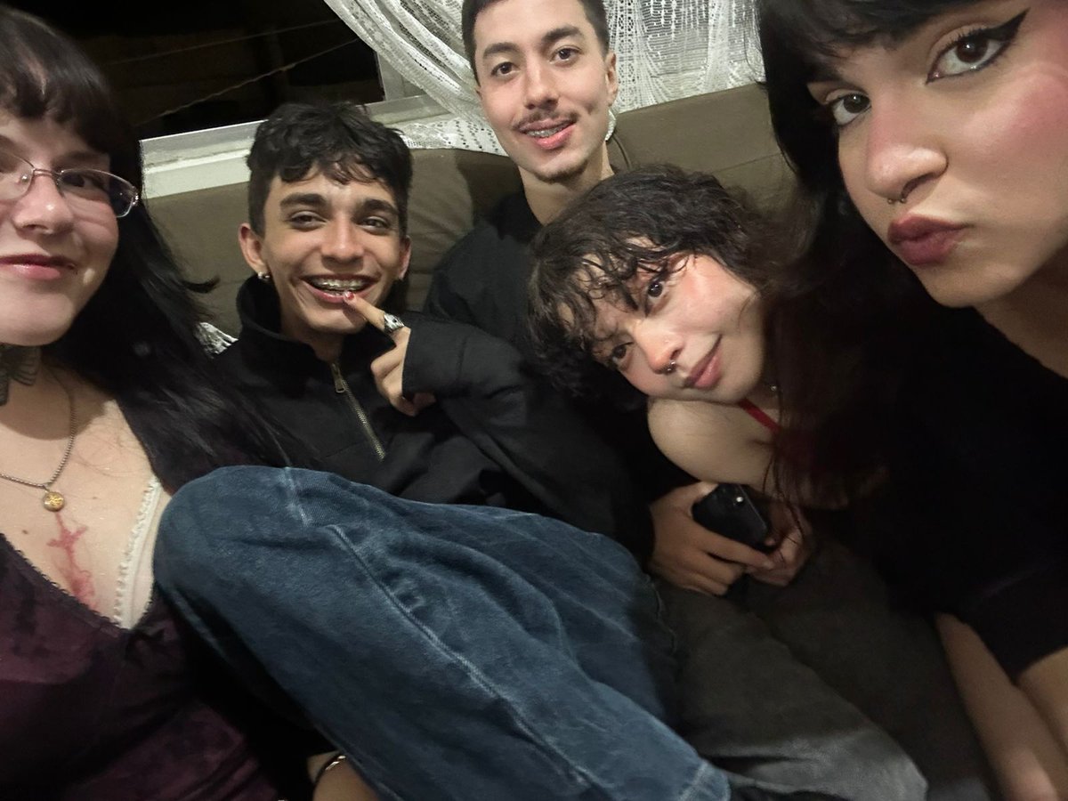 figura nefasta tweet media