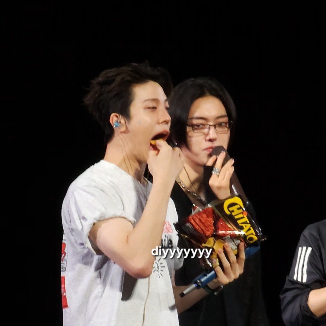 토끼켄켄니 tweet media