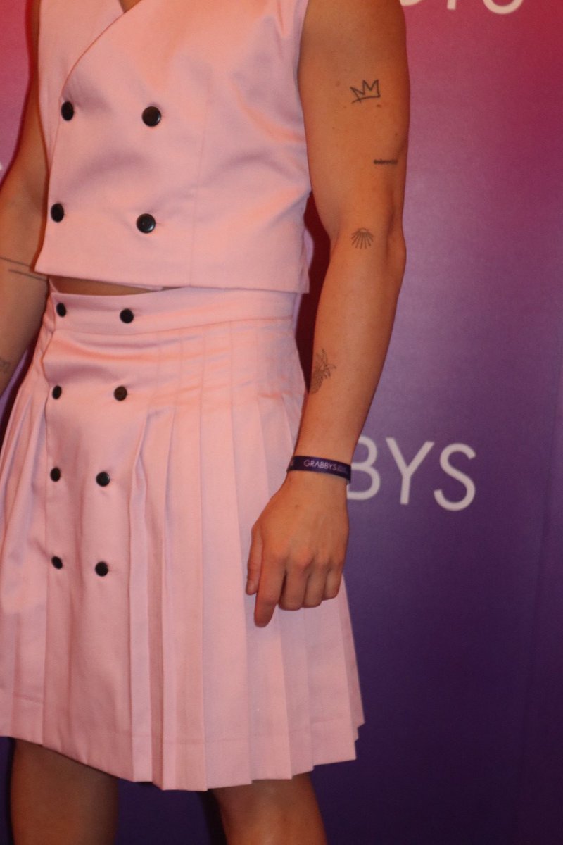 AndyToro tweet media