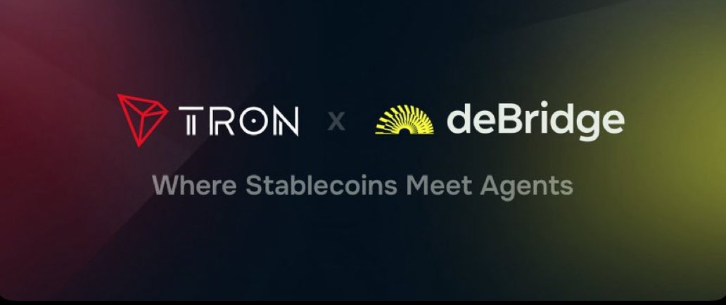 ZEE 🐝 tweet media